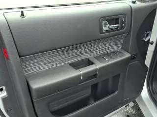 Ford Flex 2019 con tracción en las fouraz y SEL 4dr Crossover