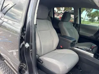 Toyota Tacoma 2022 4x2 SR5 V6 4dr Double Cab 5.0 ft SB
