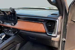 GMC Canyon 2023 4x4 AT4 4dr Crew Cab 5 ft. SB