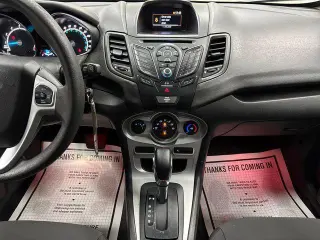 Ford Fiesta 2018 SE Sedán de 4 puertas
