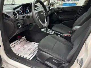 Ford Fiesta 2018 SE Sedán de 4 puertas