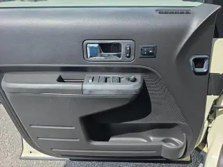 Ford Edge 2007 AWD SEL Plus crossover de 4 puertas