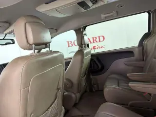 Chrysler Town and Country 2012 Touring 4dr Mini-Van
