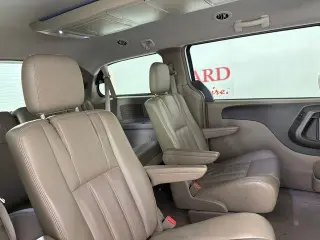 Chrysler Town and Country 2012 Touring 4dr Mini-Van