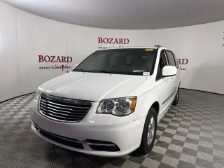 Chrysler Town and Country 2012 Touring 4dr Mini-Van