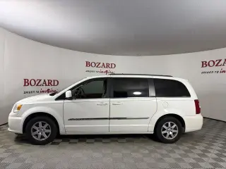 Chrysler Town and Country 2012 Touring 4dr Mini-Van
