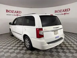 Chrysler Town and Country 2012 Touring 4dr Mini-Van