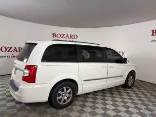 Chrysler Town and Country 2012 Touring 4dr Mini-Van