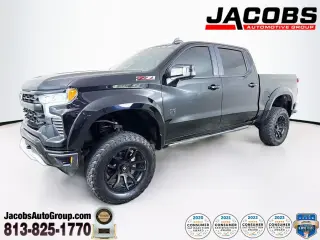 Chevrolet Silverado 1500 2023 4x4 RST 4dr Crew Cab 5.8 ft. SB