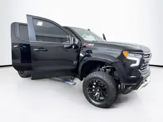 Chevrolet Silverado 1500 2023 4x4 RST 4dr Crew Cab 5.8 ft. SB