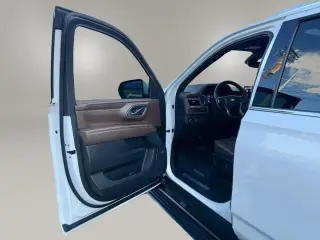 Chevrolet Suburban 2021 4x4 High Country 4dr SUV