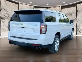 Chevrolet Suburban 2021 4x4 High Country 4dr SUV