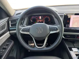 Volkswagen Atlas 2024 AWD Peak Edition SEL 4Motion 4dr SUV
