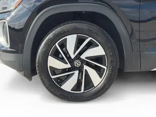 Volkswagen Atlas 2024 AWD Peak Edition SEL 4Motion 4dr SUV