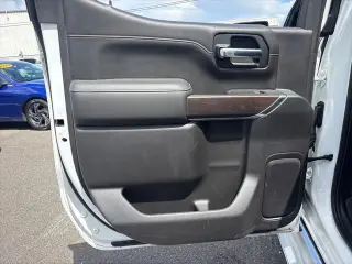 GMC Sierra 1500 2019 4x4 SLT 4 puertas Crew Cab 5.8 pies SB
