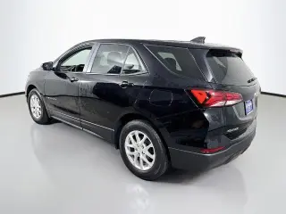 Chevrolet Equinox 2024 LS SUV de 4 puertas con 1LS