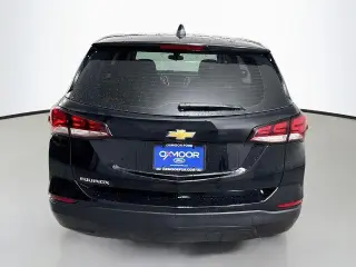 Chevrolet Equinox 2024 LS SUV de 4 puertas con 1LS