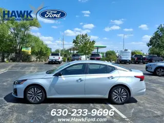 Nissan Altima 2024 2.5 SV Sedán 4 puertas
