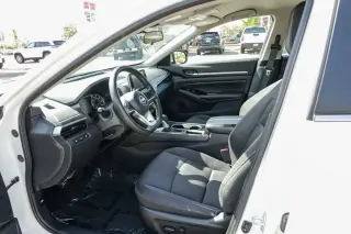 Nissan Altima 2023 2.5 SV 4dr Sedán