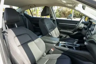 Nissan Altima 2023 2.5 SV 4dr Sedán