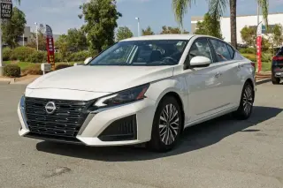 Nissan Altima 2023 2.5 SV 4dr Sedán