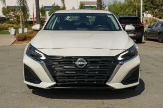 Nissan Altima 2023 2.5 SV 4dr Sedán