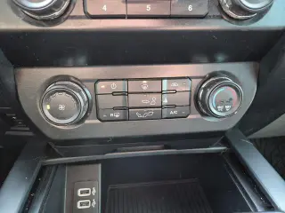 Ford F-150 2019 4x4 XL 4dr SuperCrew 6.5 ft. SB
