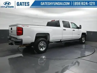 Chevrolet Silverado 3500HD 2017 4x4 Work Truck 4dr Crew Cab SRW.