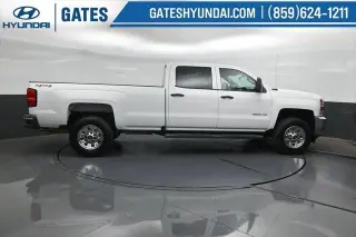 Chevrolet Silverado 3500HD 2017 4x4 Work Truck 4dr Crew Cab SRW.