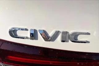 Honda Civic 2025 LX 4dr Sedán