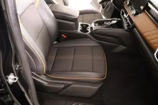 GMC Canyon 2024 4x4 AT4 4puertas Crew Cab 5 pies. SB