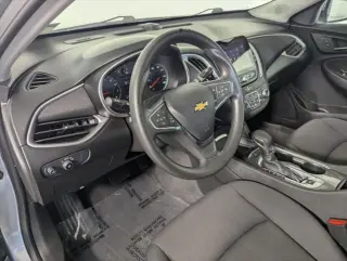 Chevrolet Malibu 2024 LT Sedán 4puertas con 1LT