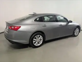 Chevrolet Malibu 2024 LT Sedán 4puertas con 1LT