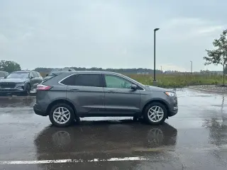 Ford Edge 2022 AWD SEL 4dr Crossover