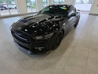 Ford Mustang 2015 GT Premium 2dr Fastback
