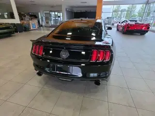 Ford Mustang 2015 GT Premium 2dr Fastback