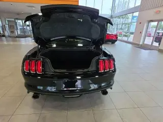 Ford Mustang 2015 GT Premium 2dr Fastback