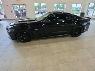 Ford Mustang 2015 GT Premium 2dr Fastback