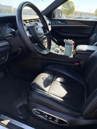 Jeep Grand Cherokee 2023 4x4 Overland 4dr SUV