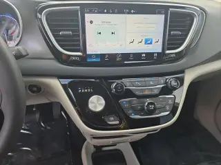 Chrysler Pacifica 2024 Touring L 4dr Mini-Van