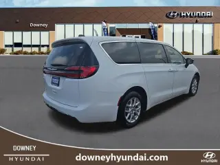 Chrysler Pacifica 2024 Touring L 4dr Mini-Van