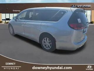 Chrysler Pacifica 2024 Touring L 4dr Mini-Van