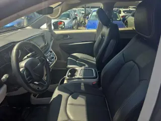 Chrysler Pacifica 2024 Touring L 4dr Mini-Van