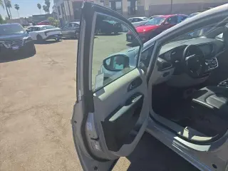 Chrysler Pacifica 2024 Touring L 4dr Mini-Van