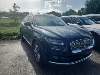 Lincoln Nautilus 2023 Standard SUV 4 puertas