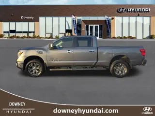 Nissan Titan XD 2019 4x4 S 4dr Crew Cab (Diésel)