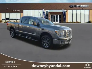 Nissan Titan XD 2019 4x4 S 4dr Crew Cab (Diésel)