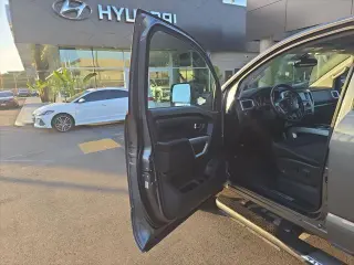 Nissan Titan XD 2019 4x4 S 4dr Crew Cab (Diésel)