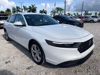 Honda Accord 2024 LX 4dr Sedán