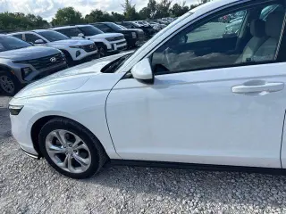 Honda Accord 2024 LX 4dr Sedán